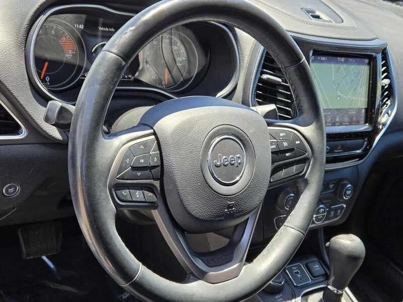 Used 2019 Black Jeep Limited image 18