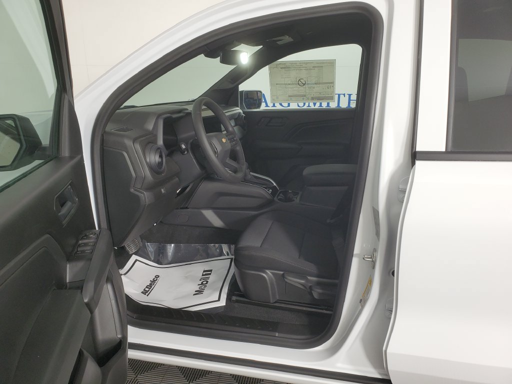2026 Chevrolet Colorado Work Truck - Photo 10