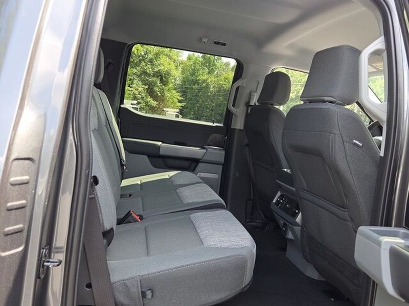New 2026 Carbonized Gray Metallic Ford F-250® XLT image 16