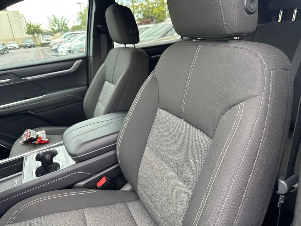 Used 2025 Black GMC Elevation image 6