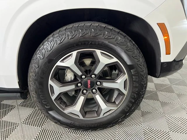 Used 2025 White GMC AT4 Ultimate image 56