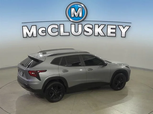 Certified Used 2025 Gray Chevrolet ACTIV image 4