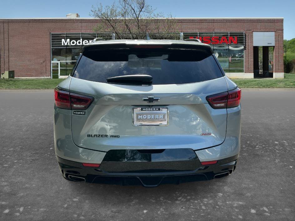 Used 2023 Sterling Gray Metallic Chevrolet RS image 2