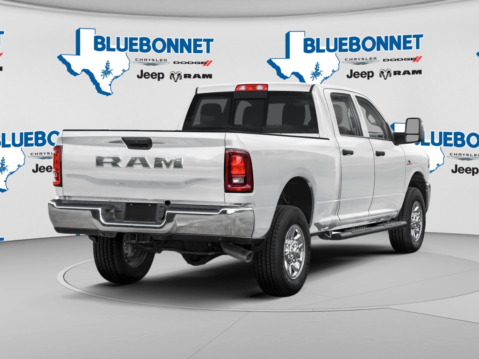 New 2026 Bright White Clear-Coat Exterior Paint RAM Tradesman image 2