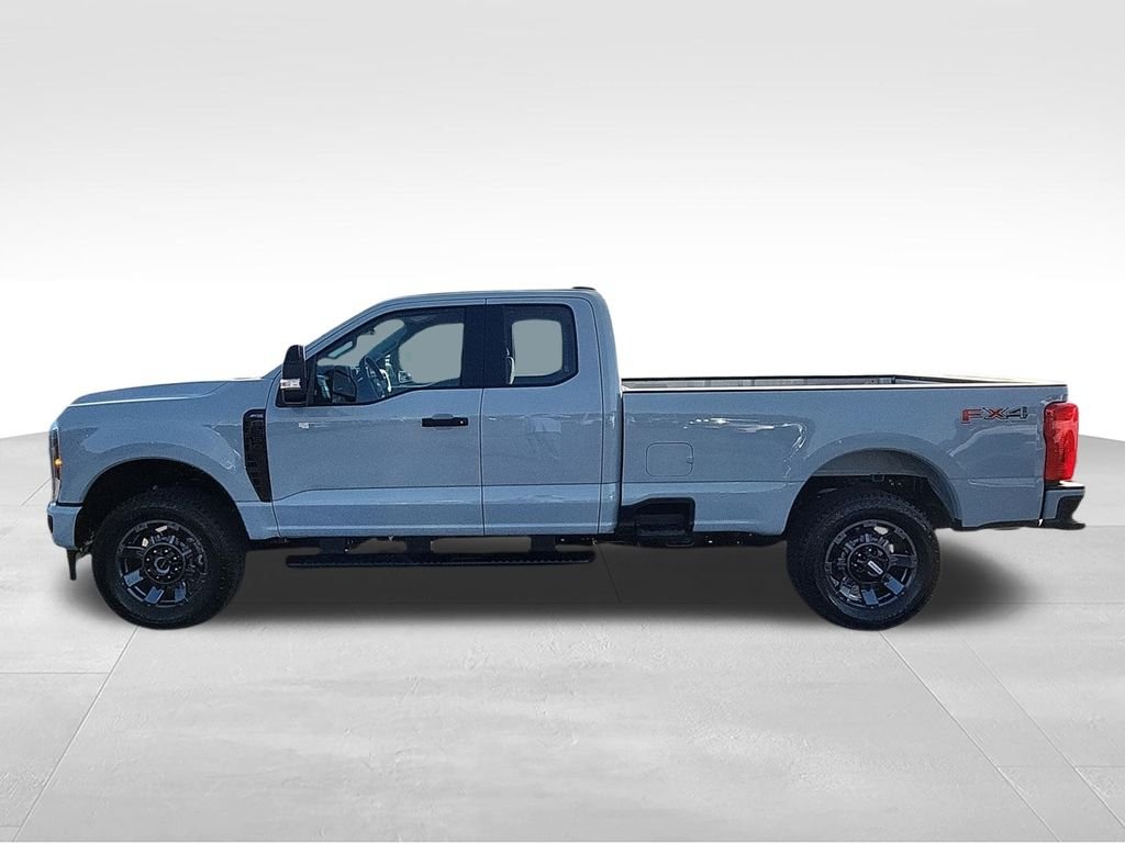 New 2026 White Ford XL image 5