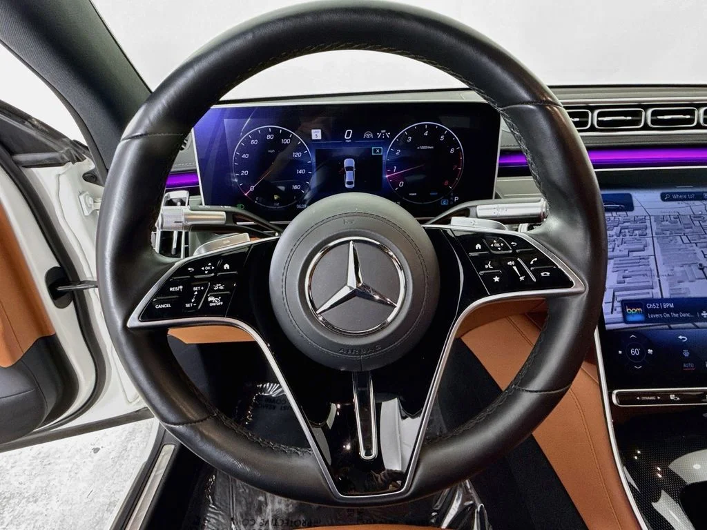 Used 2023 White Mercedes-Benz S 580 image 11