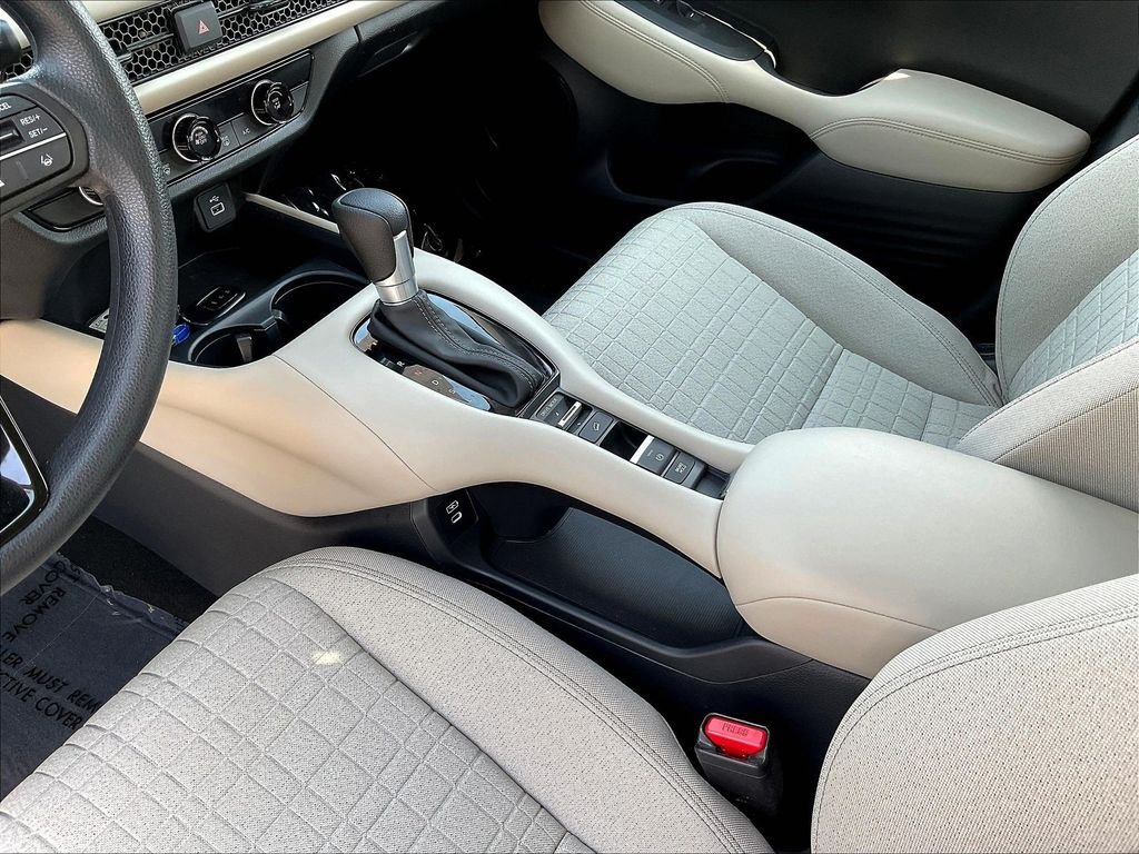 Used 2024 White Honda LX image 20