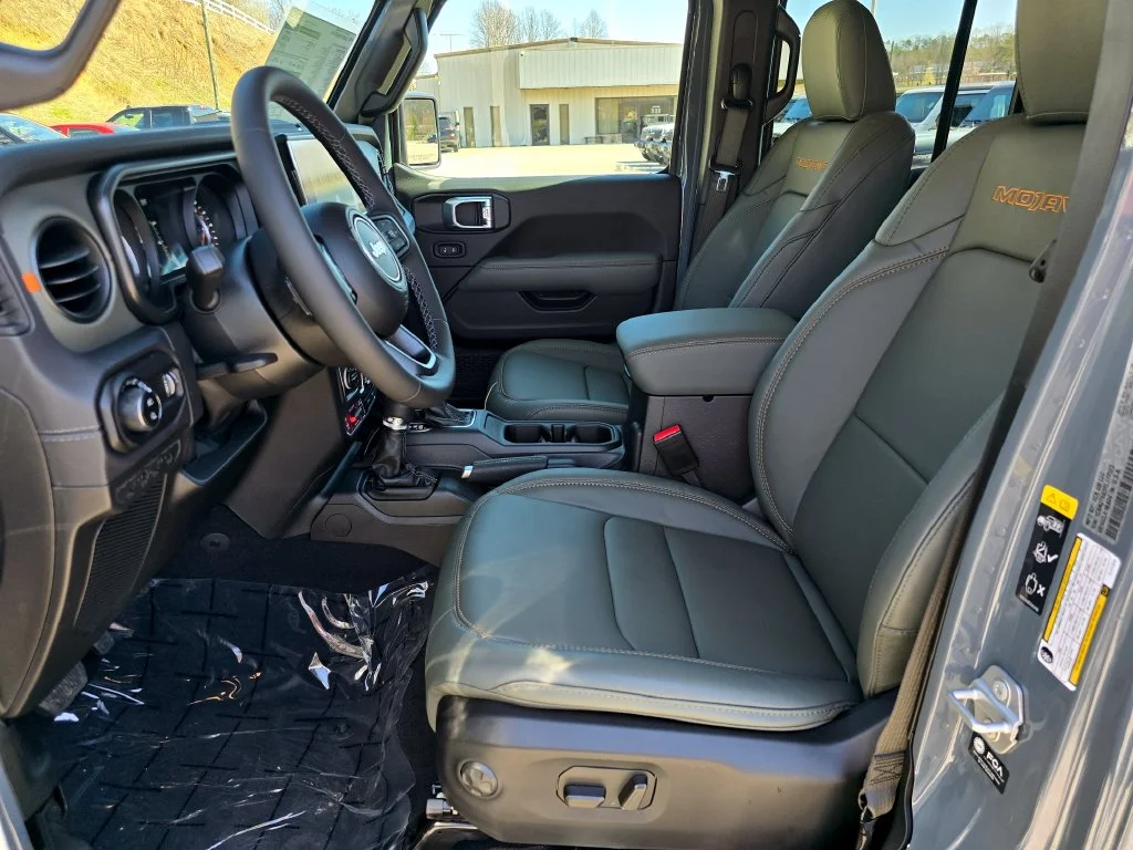 New 2026 Gray Jeep Mojave X image 4