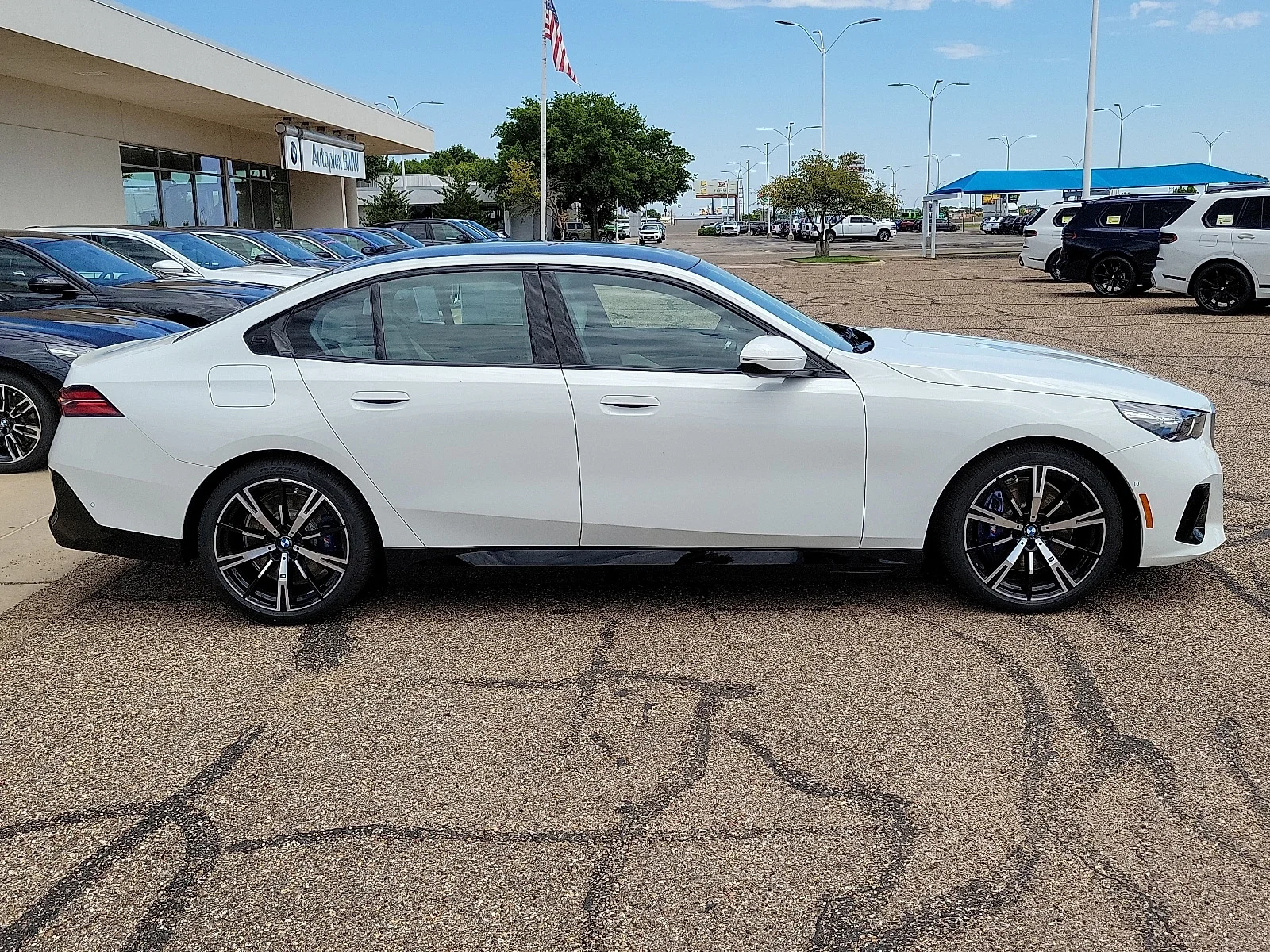 New 2026 Alpine White BMW xDrive All-Wheel Drive image 5