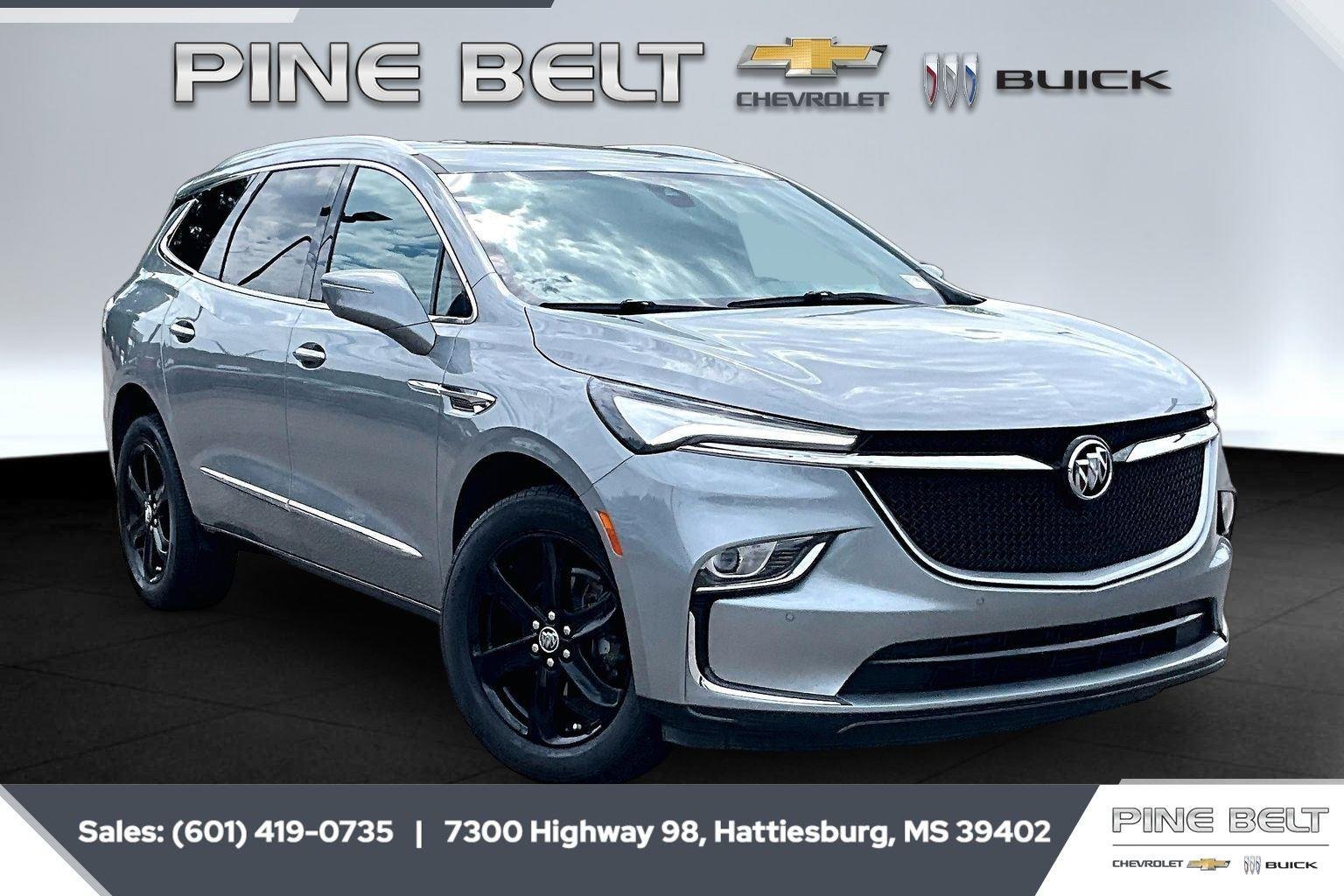 2024 Buick Enclave Essence's photo