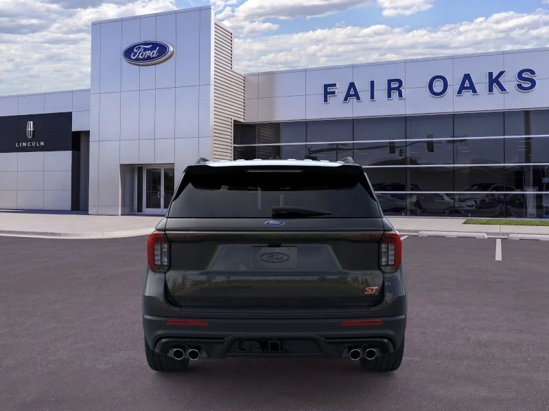 New 2026 Agate Black Metallic Ford ST image 5
