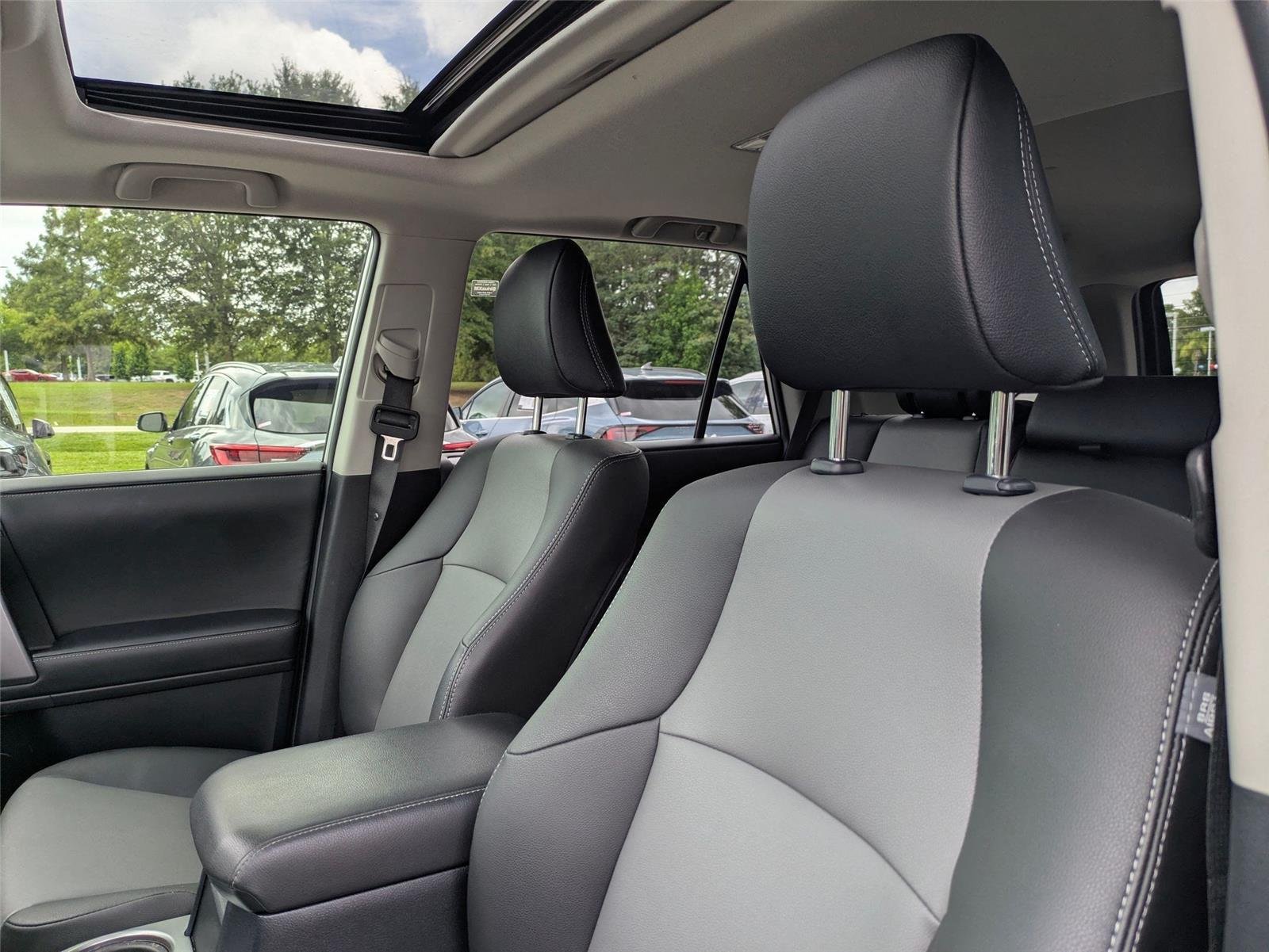 Used 2024 Classic Silver Metallic Toyota SR5 Premium image 18