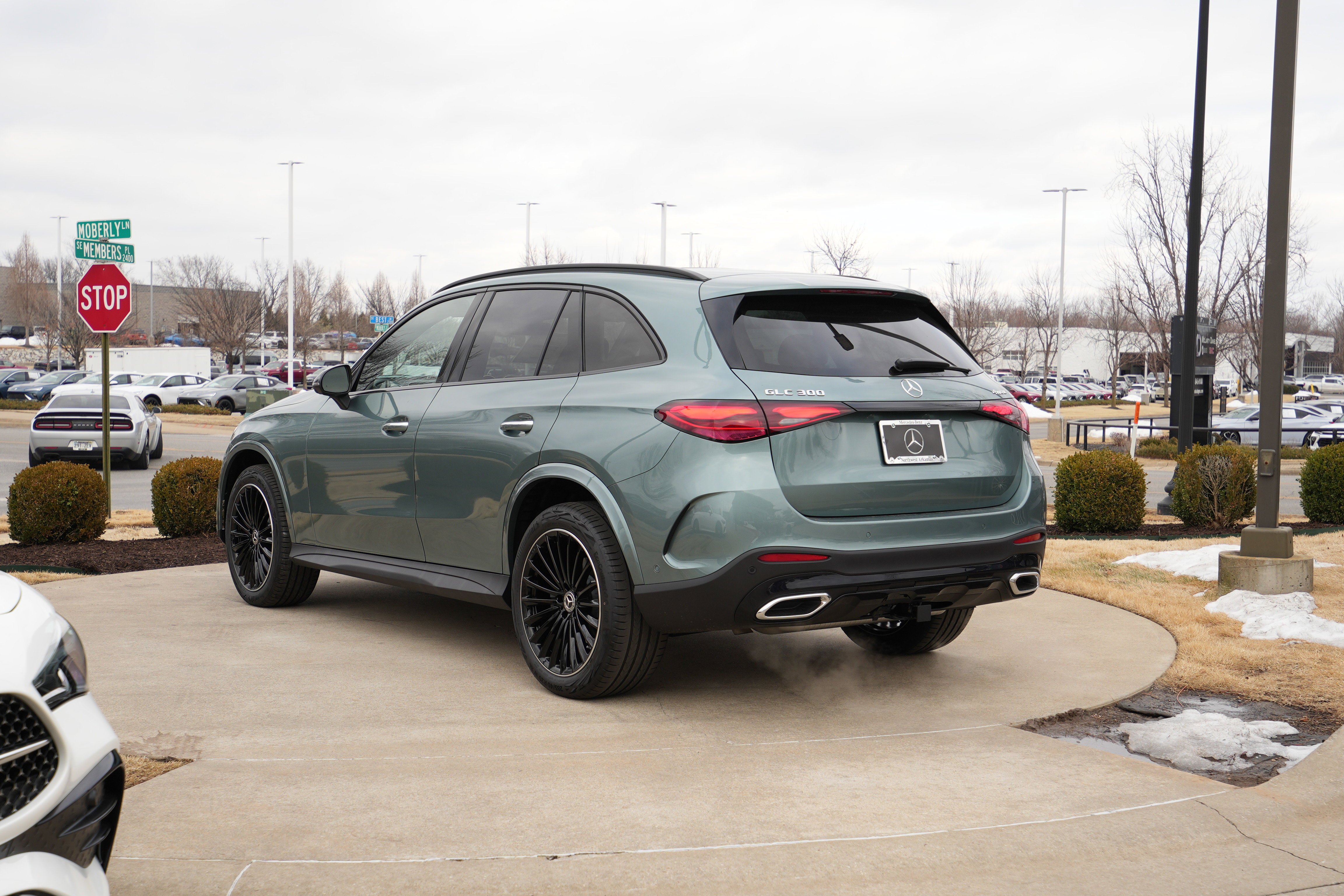 New 2026 Verde Silver Metallic Mercedes-Benz GLC 300 image 6
