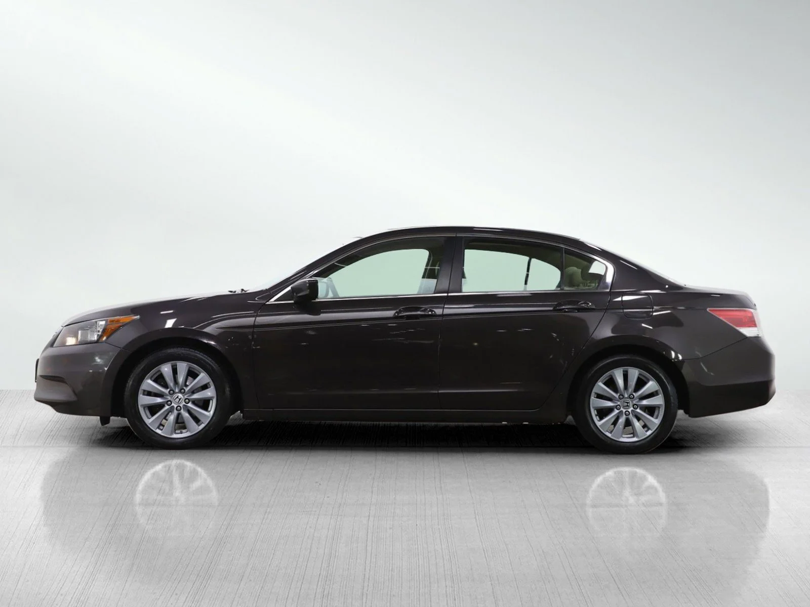 Used 2011 Honda Accord EX with VIN 1HGCP2F77BA082025 for sale in Burnsville, Minnesota
