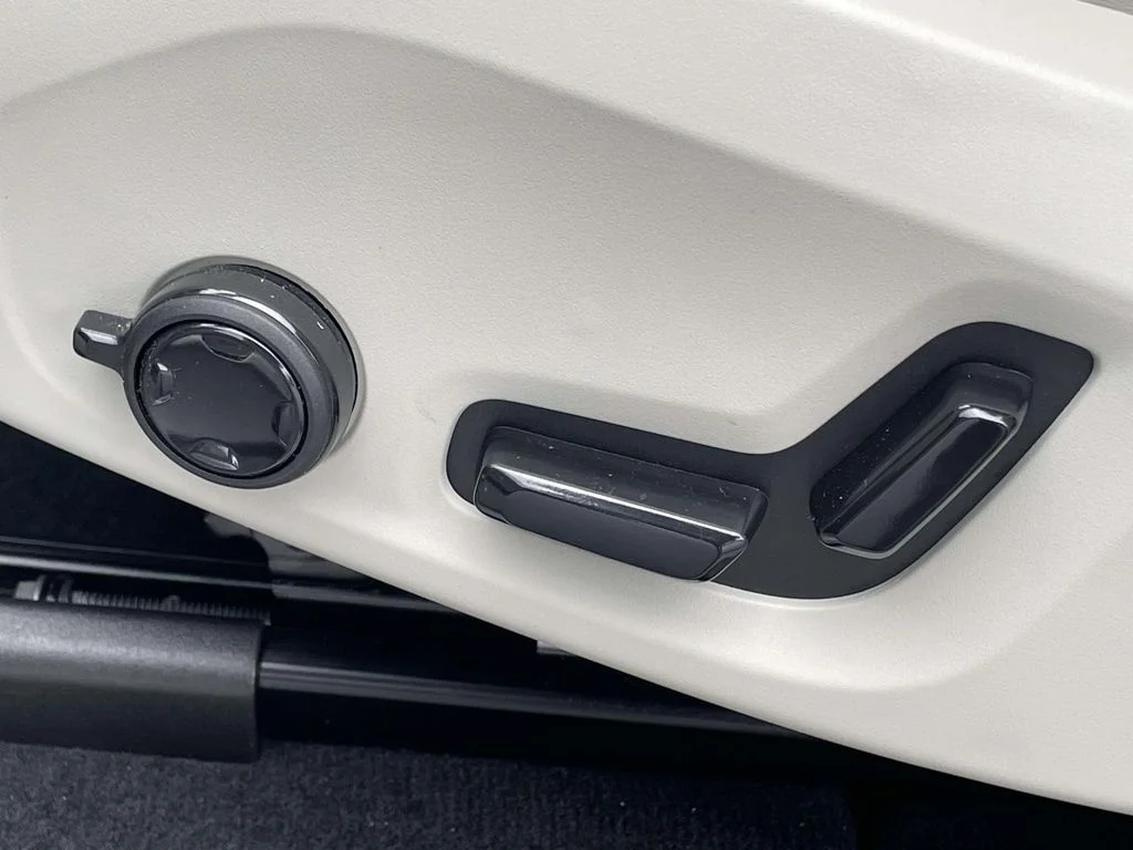 2026 Volvo XC90 Ultra - Photo 7