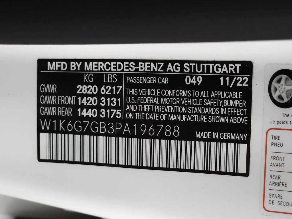 Used 2023 MANUFAKTUR Cashmere White Magno Mercedes-Benz S 580 image 39