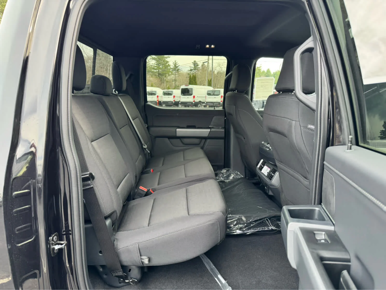 2026 Ford F-150 XLT - Photo 12