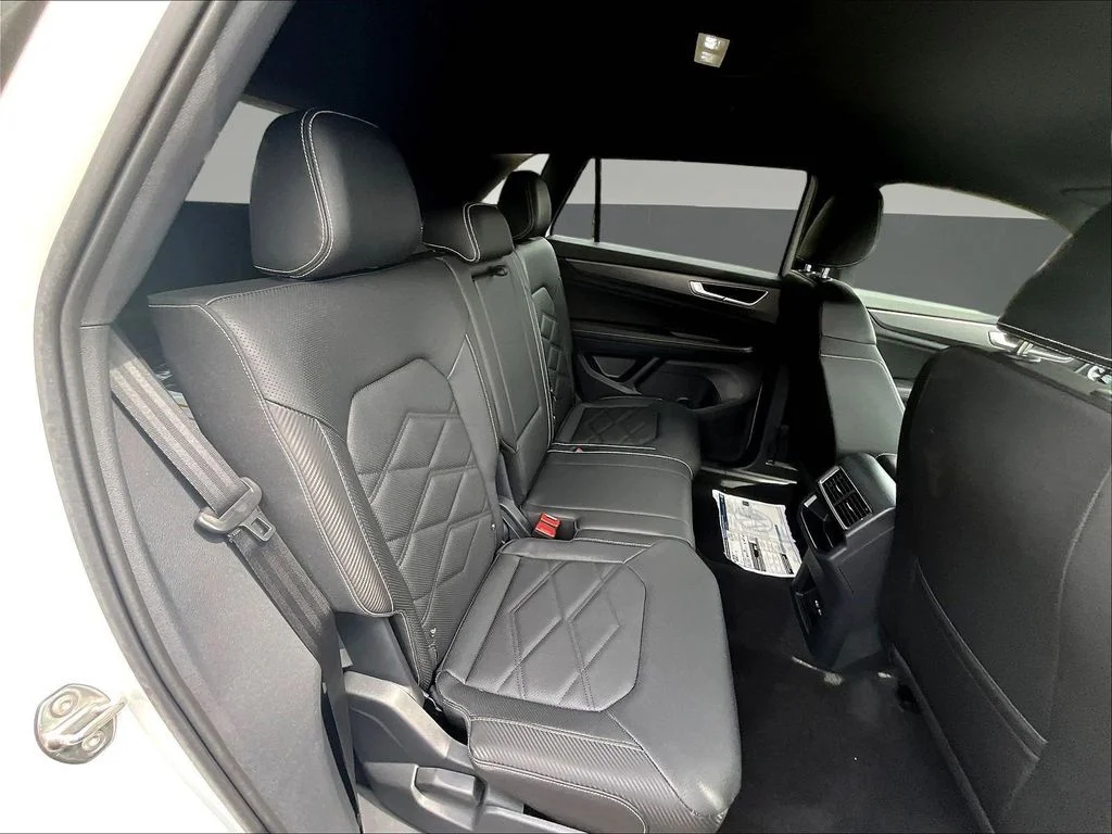 2026 Volkswagen Atlas Cross Sport SE - Photo 10