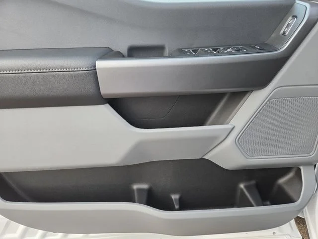 New 2026 Oxford White Ford F-250® XLT image 12