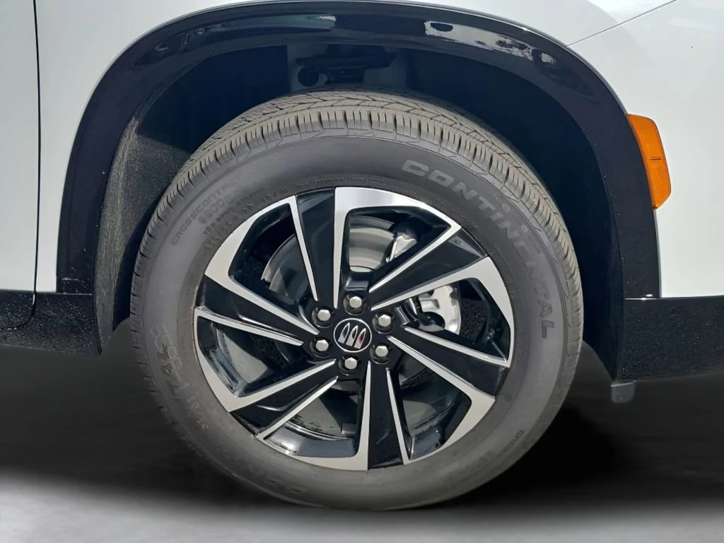 New 2026 Iridescent White Tricoat Buick Sport Touring image 20