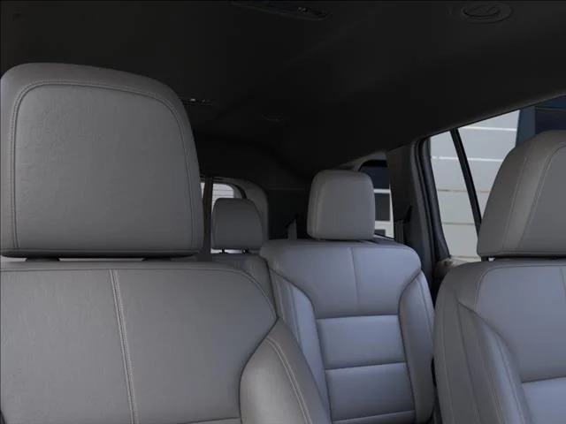 New 2026 Sterling Metallic GMC Elevation image 24