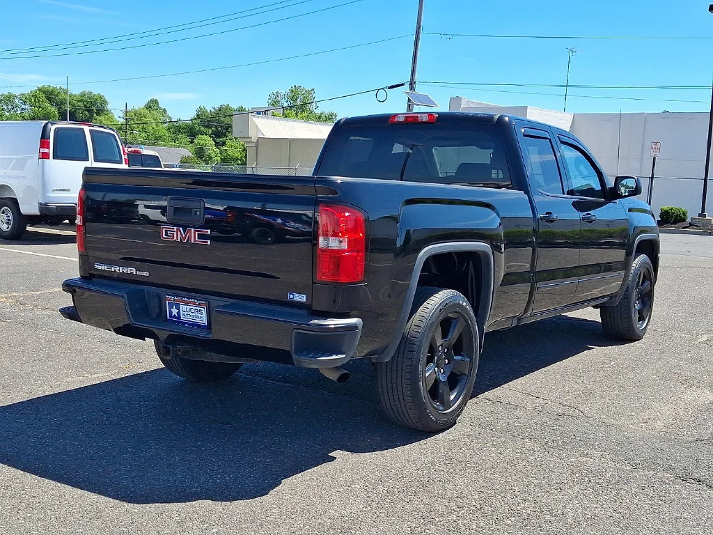 Used 2019 ONYX BLACK GMC DBL CAB 4WD image 11