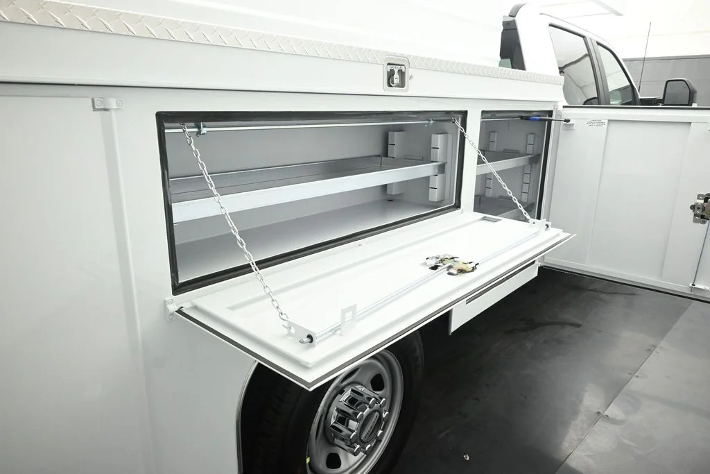 New 2026 Oxford White Ford XL image 24