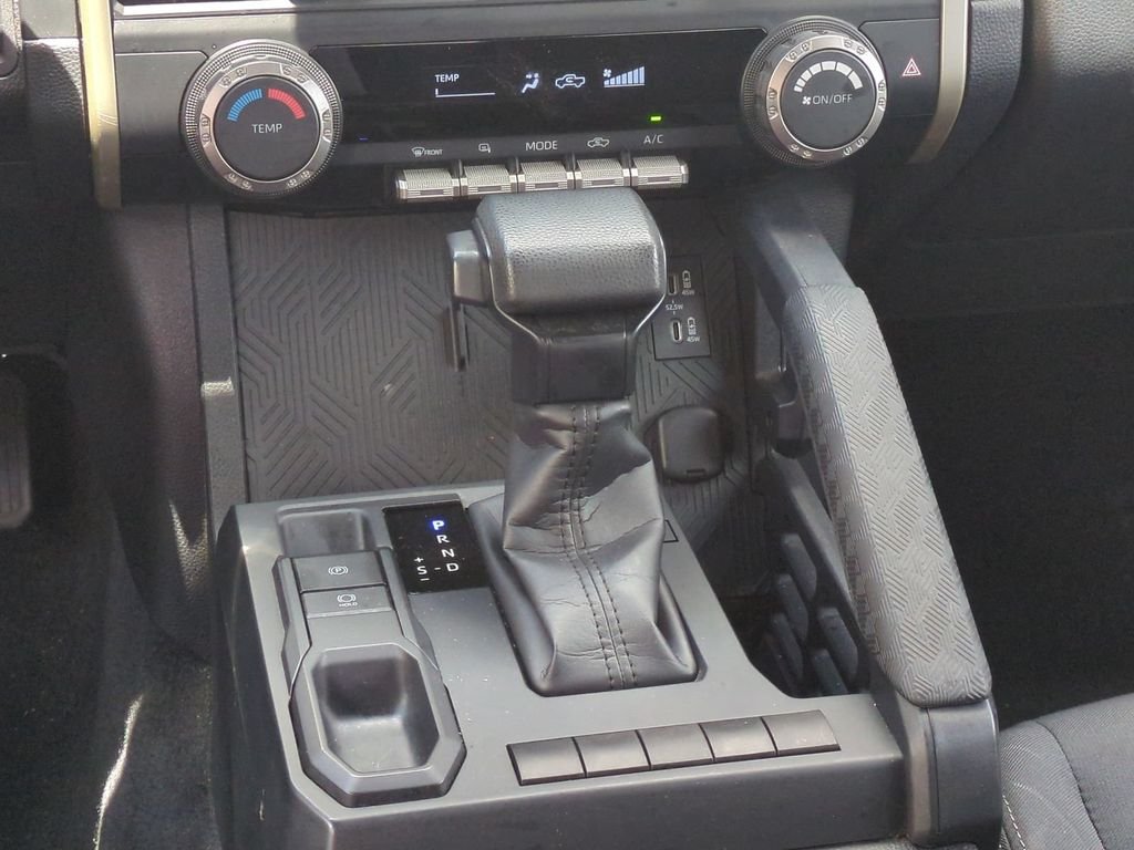 Used 2025 White Toyota SR image 21