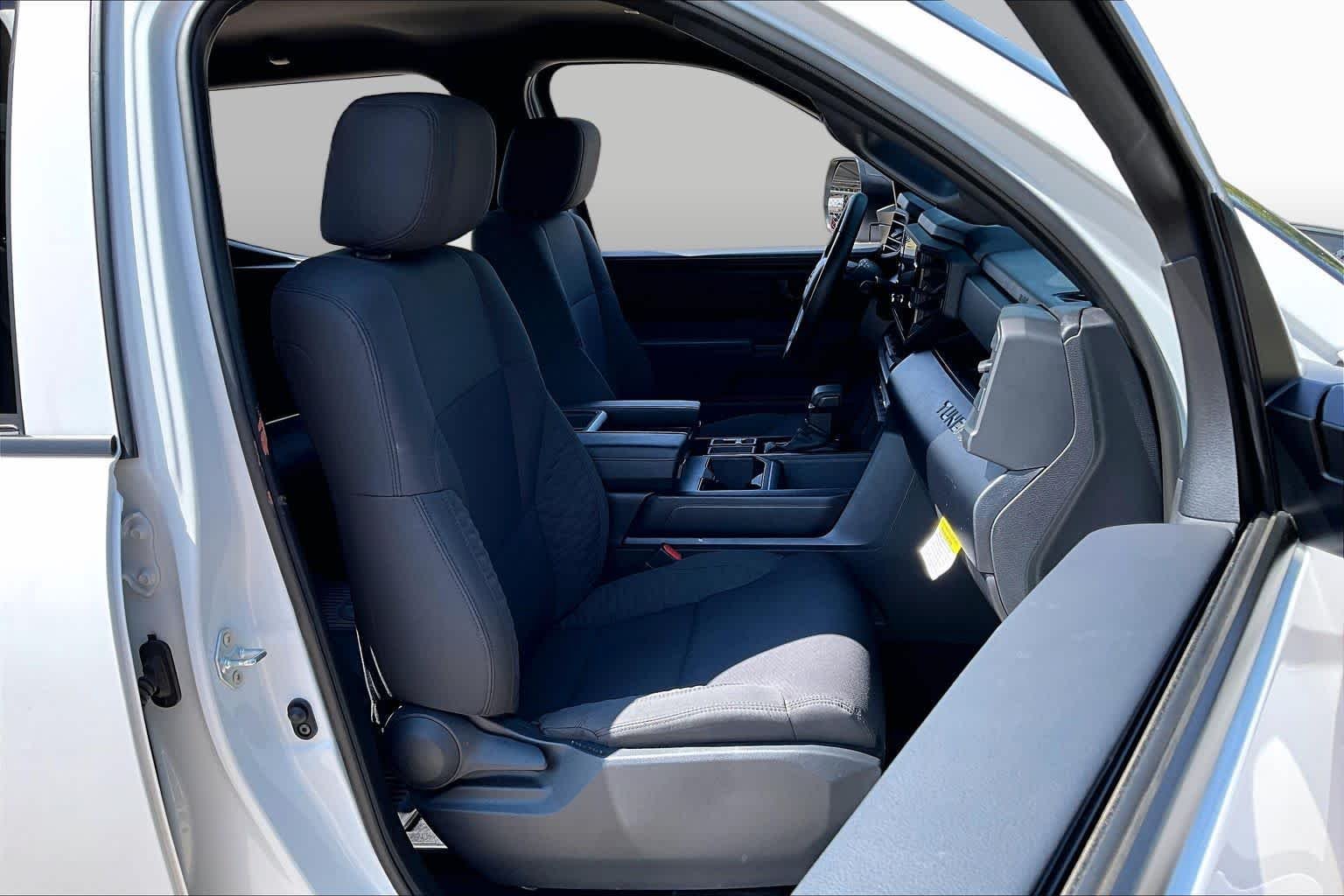 Used 2026 Ice Cap Toyota SR image 9