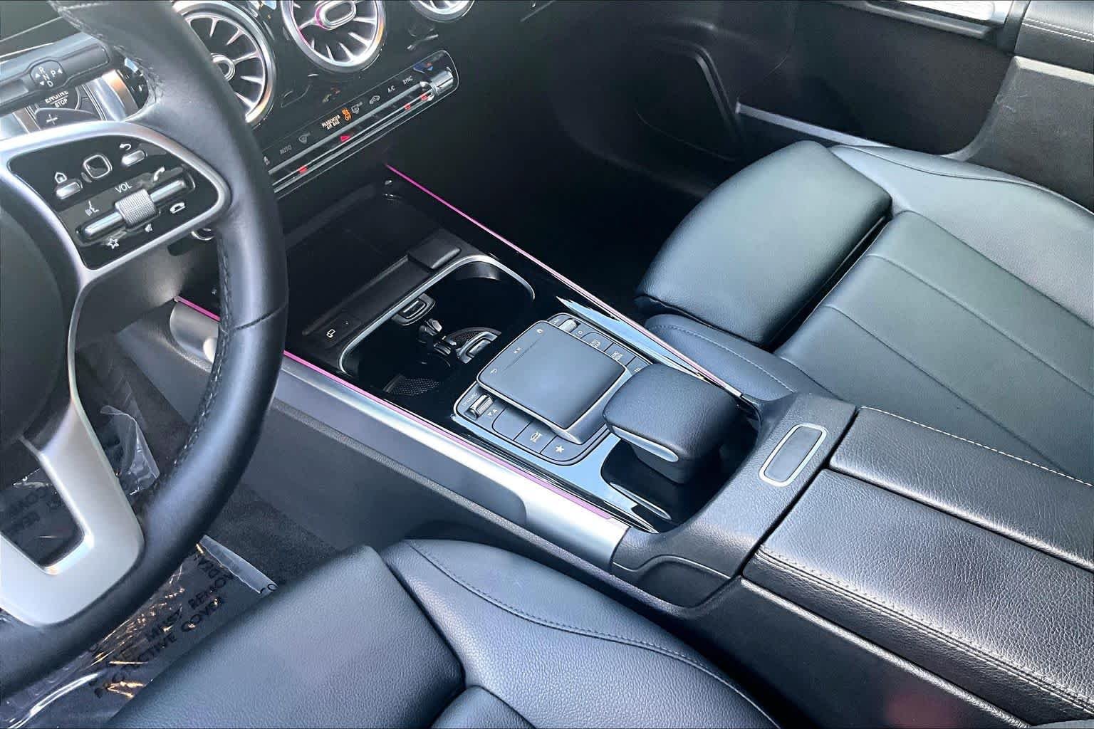Used 2021 Galaxy Blue Metallic Mercedes-Benz GLB 250 image 15