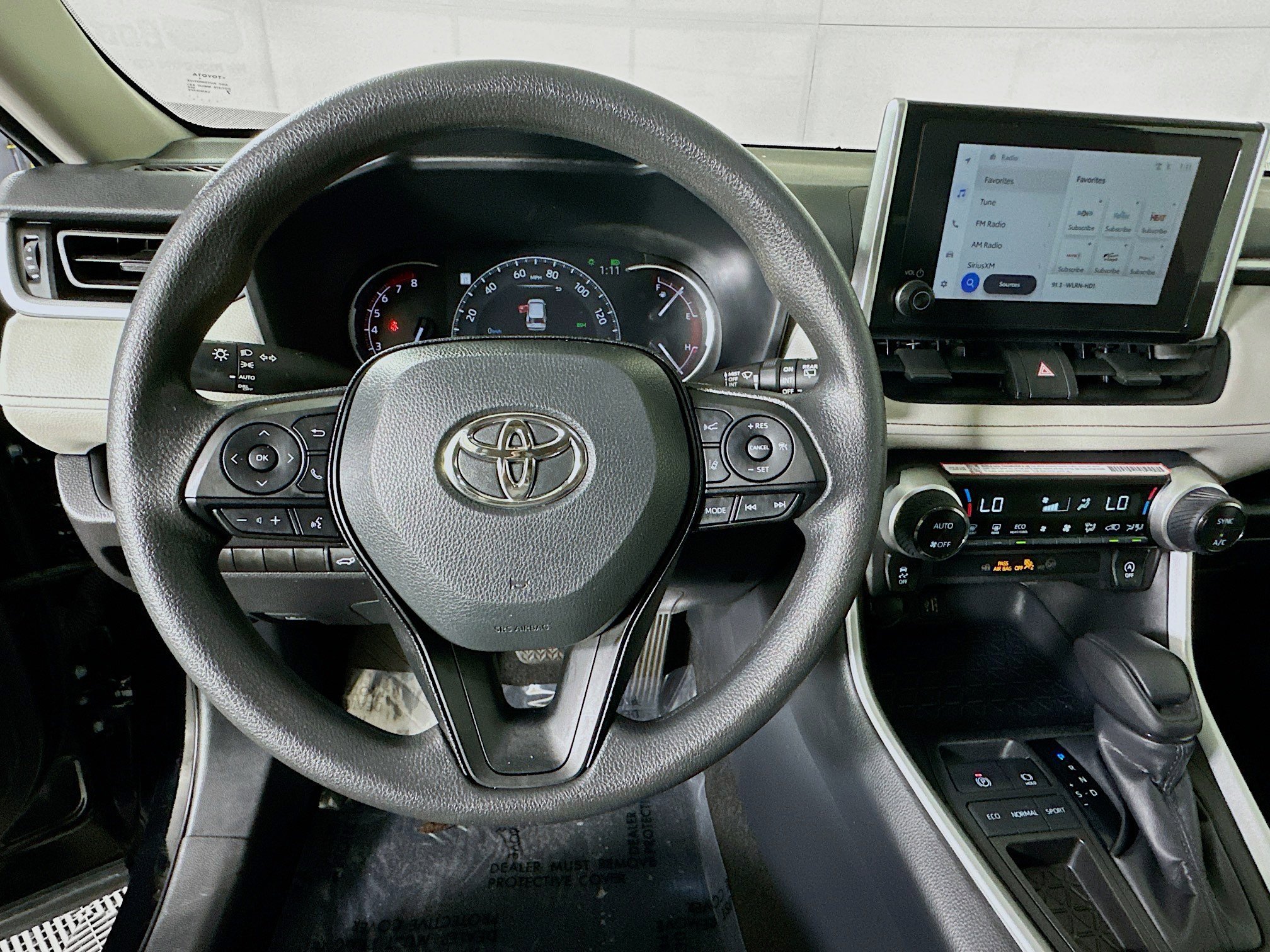 Used 2025 Midnight Black Metallic Toyota XLE image 15