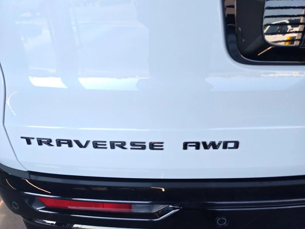 Used 2026 White Chevrolet RS image 27