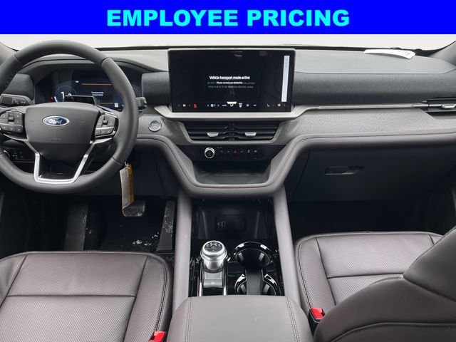 New 2026 Black Ford Platinum image 10
