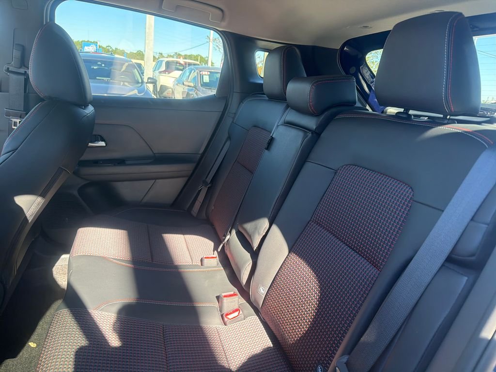 New 2026 Nissan Kicks SR 4D Sport Utility