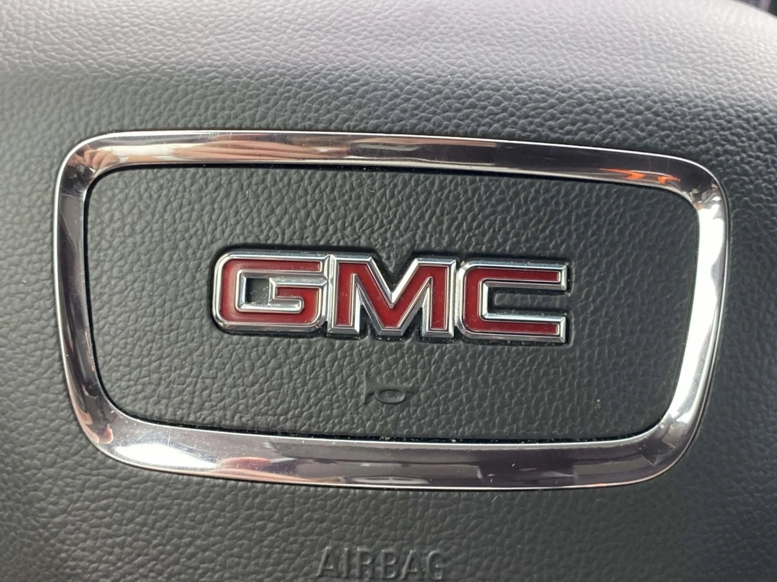 Used 2023 Silver GMC SLE image 25