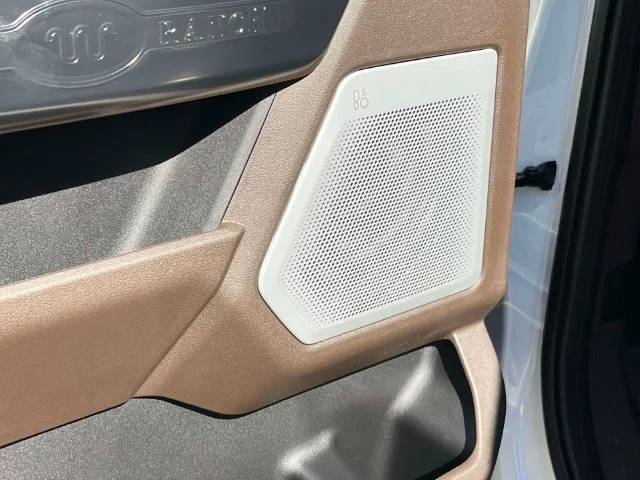 New 2027 Star White Metallic Tri-Coat Ford F-350® King Ranch® image 20