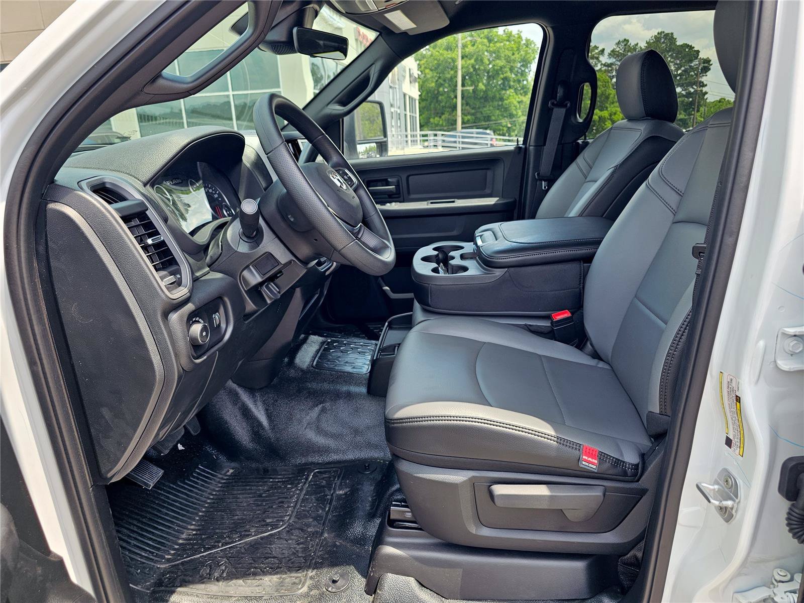 New 2026 Bright White Clearcoat Ram Tradesman image 18