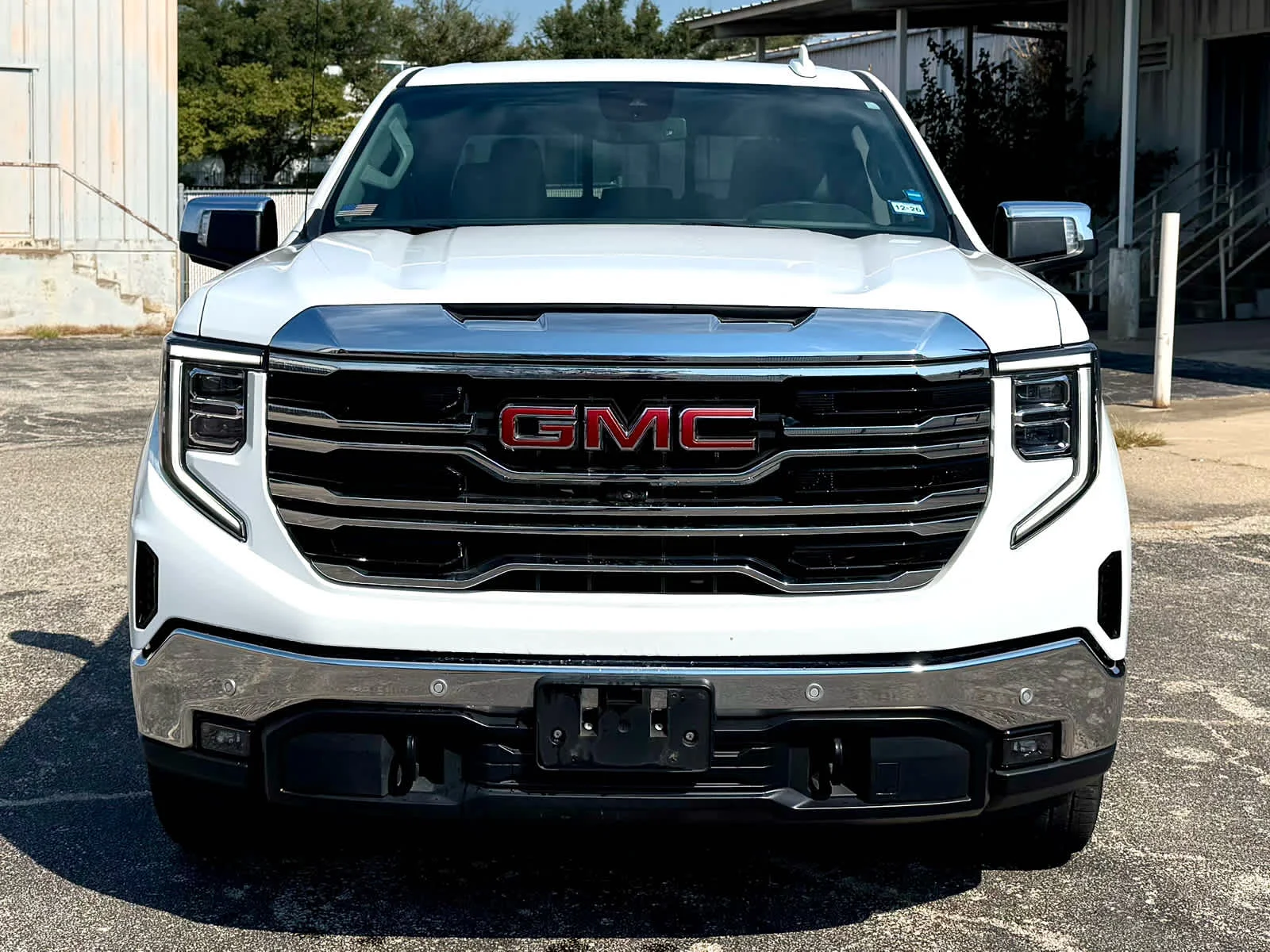 Certified Used 2024 Summit White GMC SLT image 10