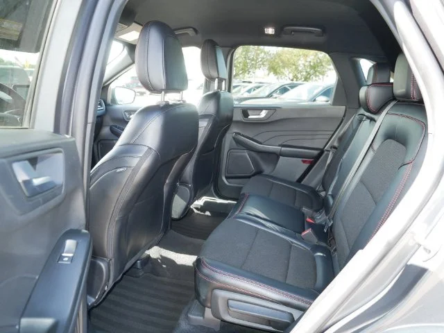 Used 2025 Gray Ford ST-Line Select image 17