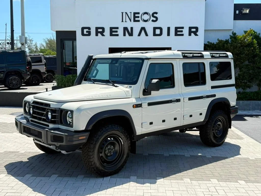 New 2026 Scottish White INEOS Trialmaster Edition image 2