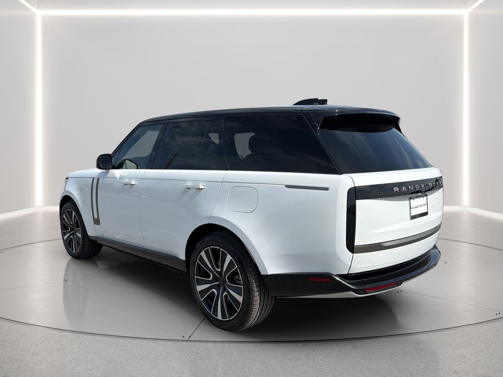 New 2026 Fuji White Land Rover SE image 15