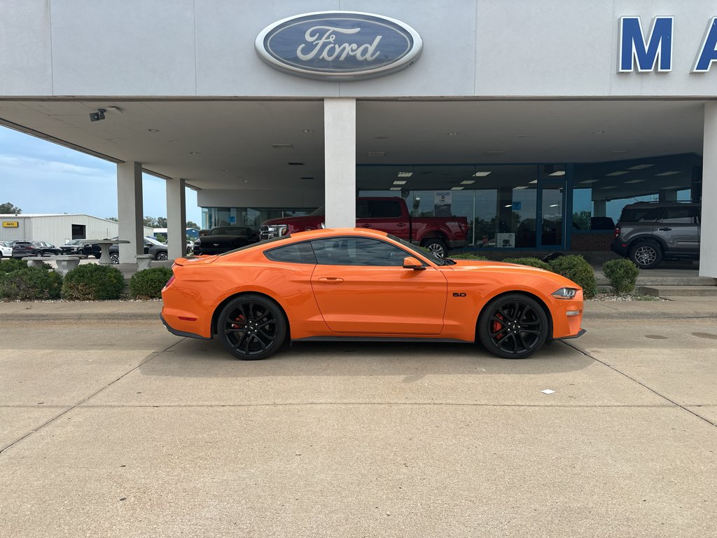 Used 2020 Twister Orange Tri-Coat Ford GT Premium image 12