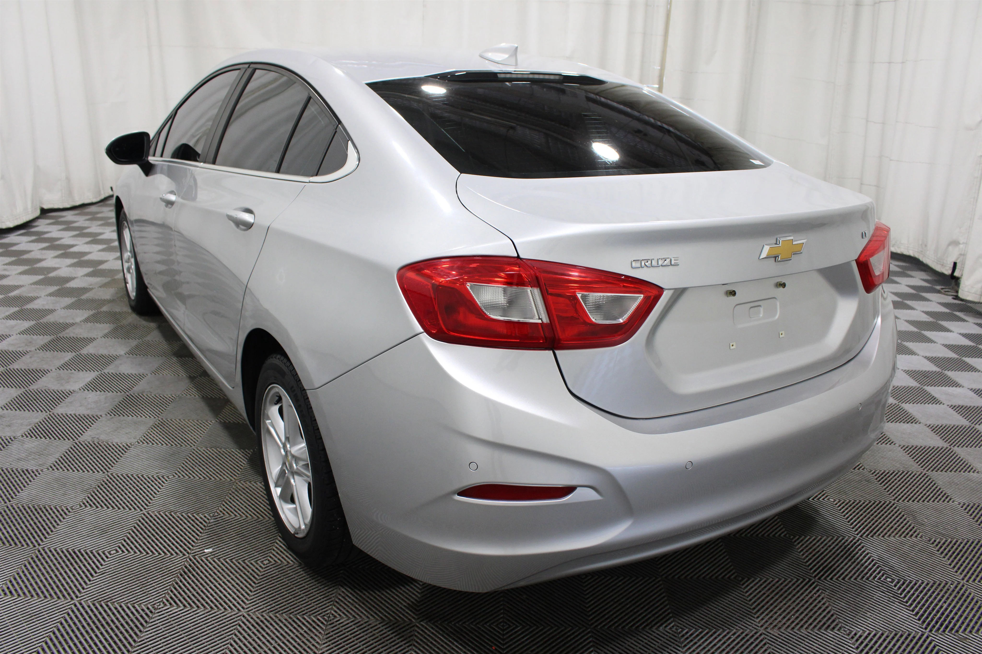 2017 Chevrolet Cruze LT - Photo 31