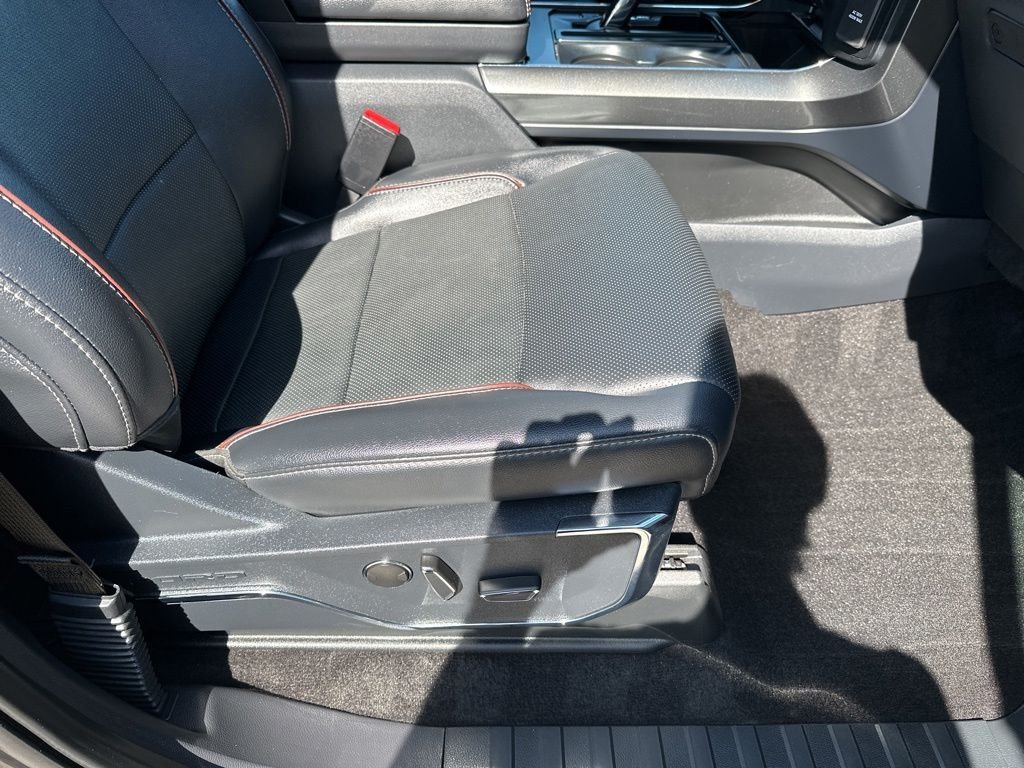 Used 2023 Black Ford Lariat image 14
