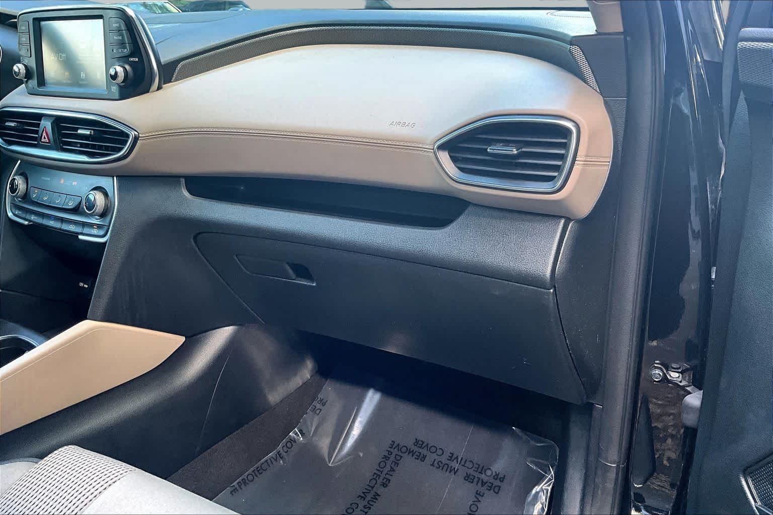 Used 2019 Twilight Black Hyundai SE image 19