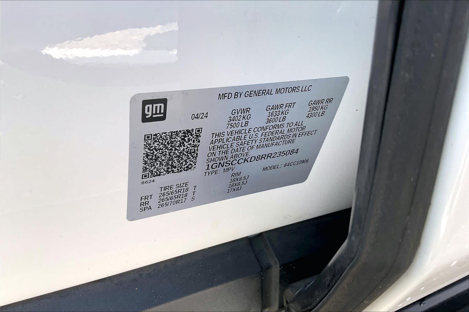Certified Used 2024 Summit White Chevrolet LT image 31