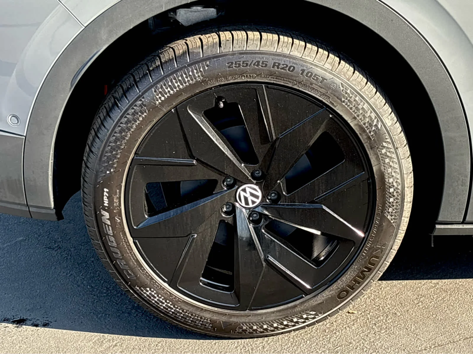 New 2026 Pure Gray Volkswagen Pro S image 30