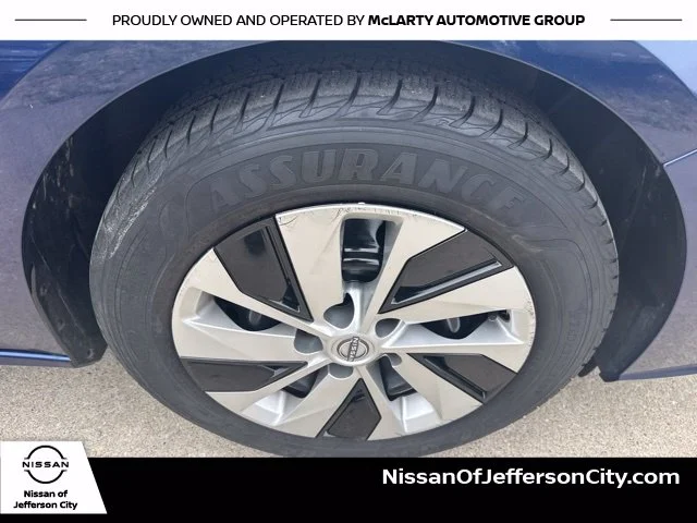 Used 2023 Blue Nissan 2.5 S image 10
