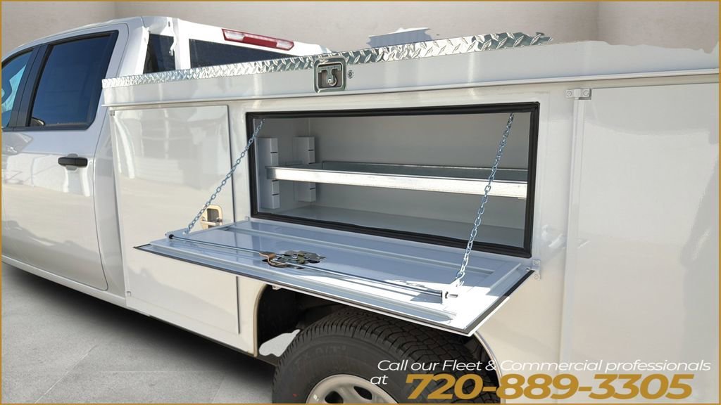 New 2025 Summit White Chevrolet WT image 57