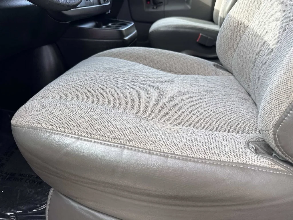 Used 2016 White Chevrolet LT image 21